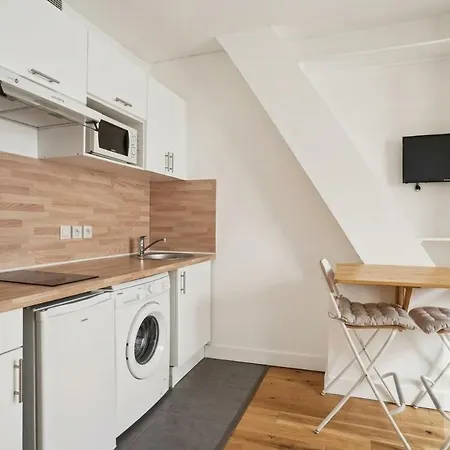 Appartement Cozy Just Steps From Train Station *